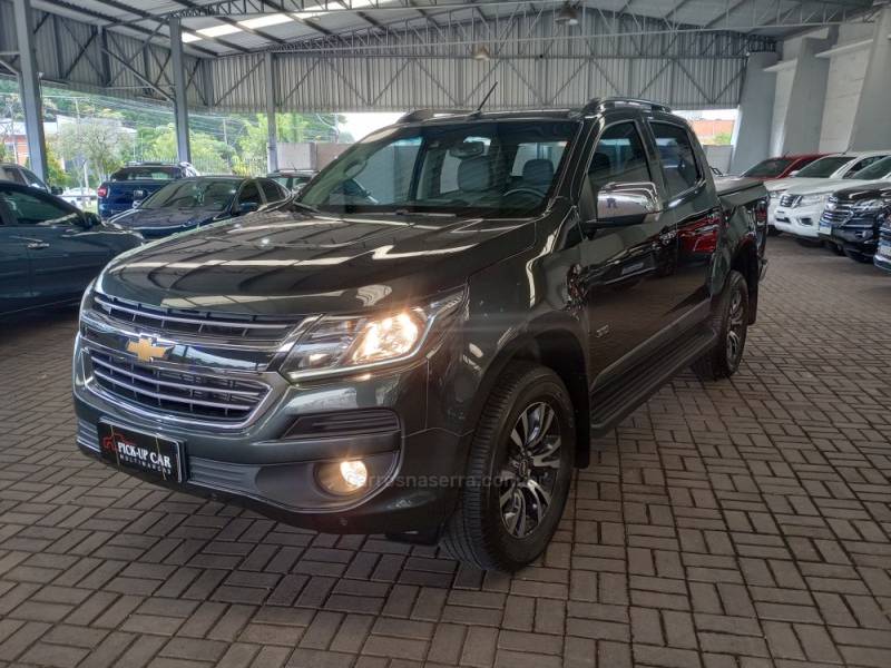 CHEVROLET - S10 - 2019/2020 - Cinza - R$ 202.000,00