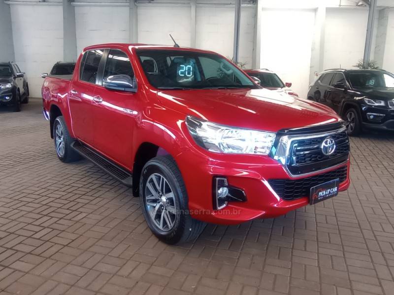 TOYOTA - HILUX - 2020/2020 - Vermelha - R$ 225.000,00