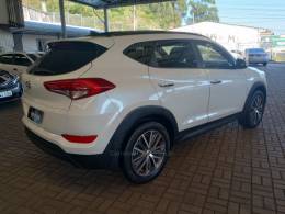 HYUNDAI - TUCSON - 2017/2018 - Branca - R$ 112.000,00