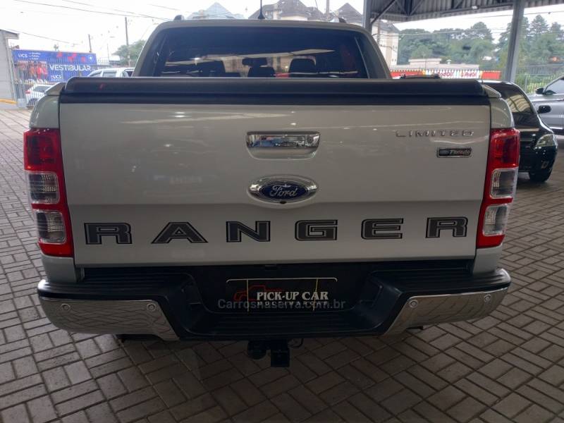 FORD - RANGER - 2021/2021 - Prata - R$ 205.000,00