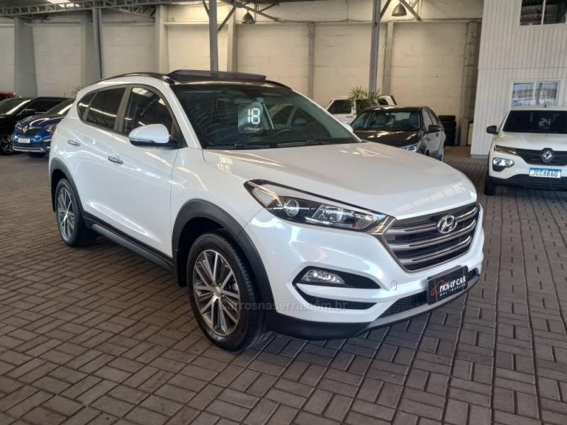 HYUNDAI - TUCSON - 2017/2018 - Branca - R$ 115.000,00