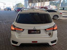 MITSUBISHI - OUTLANDER - 2020/2021 - Branca - R$ 138.000,00