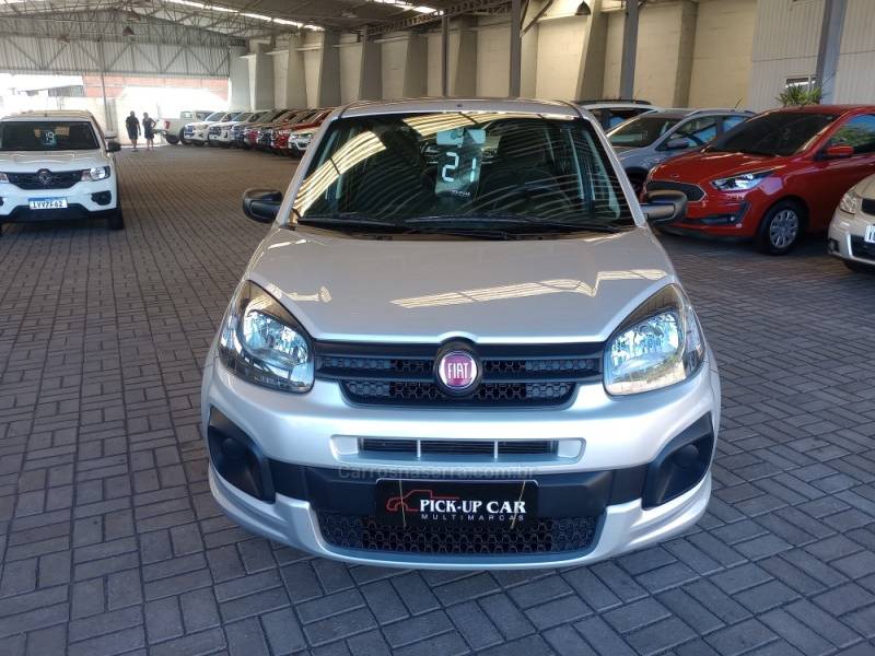 FIAT - UNO - 2021/2021 - Prata - R$ 53.000,00