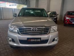 TOYOTA - HILUX - 2014/2014 - Prata - R$ 122.000,00