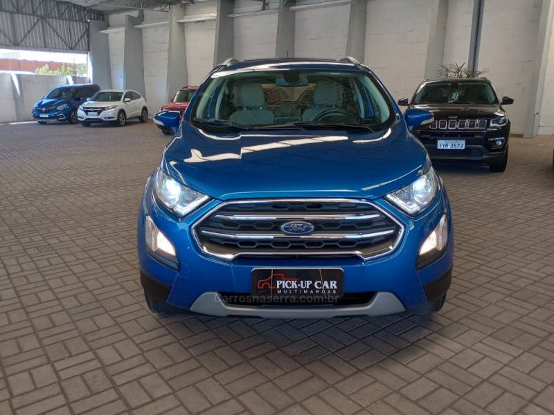 FORD - ECOSPORT - 2017/2018 - Azul - R$ 82.000,00