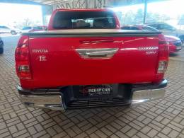 TOYOTA - HILUX - 2020/2020 - Vermelha - R$ 222.000,00