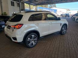 MITSUBISHI - OUTLANDER - 2020/2021 - Branca - R$ 136.000,00