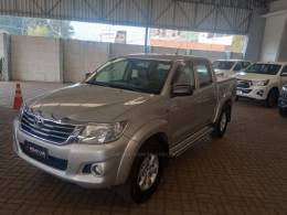 TOYOTA - HILUX - 2014/2014 - Prata - R$ 122.000,00