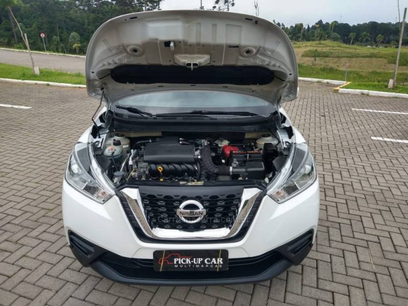 NISSAN - KICKS - 2020/2021 - Branca - R$ 91.500,00