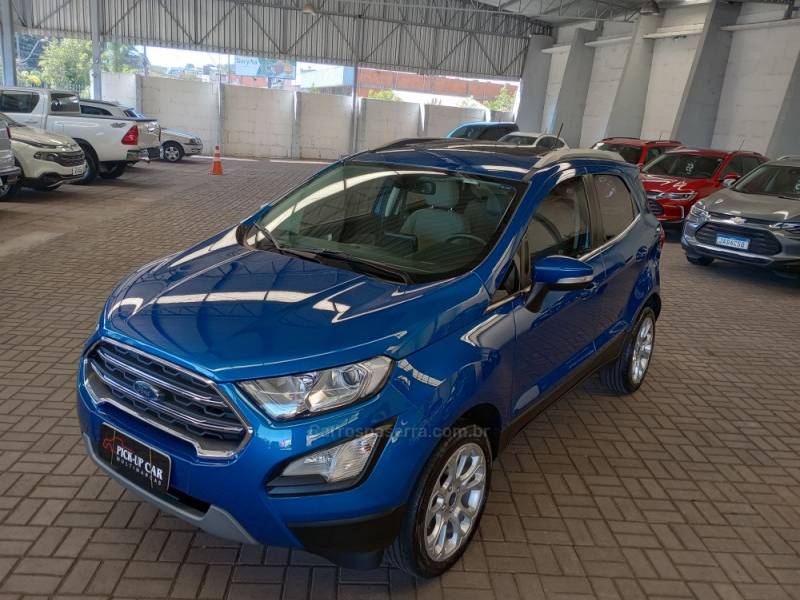 FORD - ECOSPORT - 2017/2018 - Azul - R$ 82.000,00