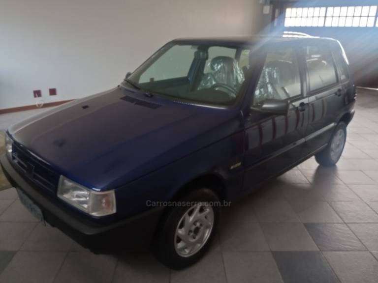 FIAT - UNO - 1995/1996 - Azul - R$ 40.000,00
