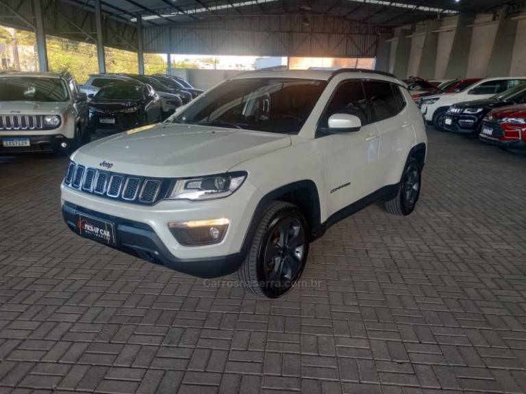 JEEP - COMPASS - 2017/2017 - Branca - R$ 115.000,00