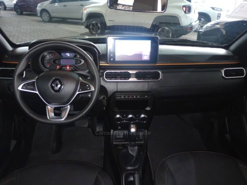 RENAULT - DUSTER OROCH - 2023/2024 - Cinza - R$ 125.000,00