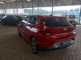 CHEVROLET - ONIX - 2023/2024 - Vermelha - R$ 86.000,00