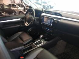 TOYOTA - HILUX - 2016/2016 - Vermelha - R$ 202.000,00