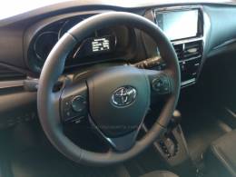 TOYOTA - YARIS - 2024/2025 - Branca - R$ 122.000,00