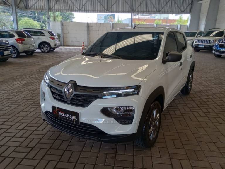 RENAULT - KWID - 2023/2024 - Branca - R$ 60.000,00