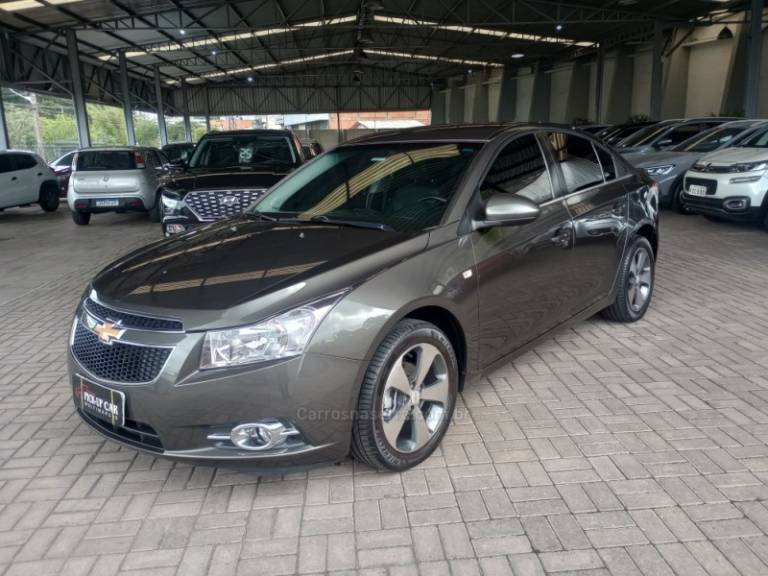 CHEVROLET - CRUZE - 2012/2012 - Cinza - R$ 62.000,00