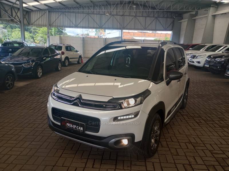 CITROËN - AIRCROSS - 2016/2017 - Branca - R$ 66.000,00