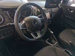 RENAULT - CAPTUR - 2021/2022 - Azul - R$ 110.000,00