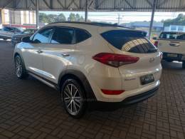 HYUNDAI - TUCSON - 2017/2018 - Branca - R$ 113.000,00