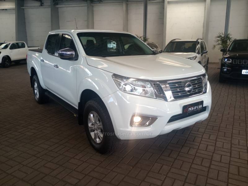 NISSAN - FRONTIER - 2018/2019 - Branca - R$ 188.000,00