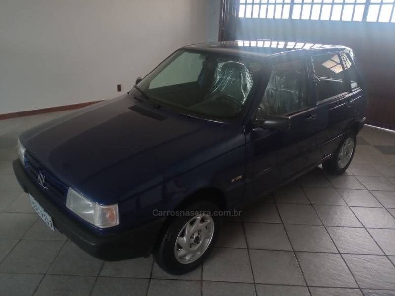 FIAT - UNO - 1995/1996 - Azul - R$ 40.000,00