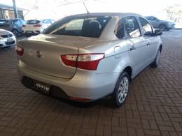 FIAT - GRAND SIENA - 2017/2018 - Prata - R$ 48.000,00